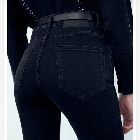 Zara High Rise Flare Jeans - Picture 5 of 12